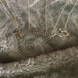 Gemini necklace set
